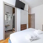 Bright - Private Bath Near Vatican 3*